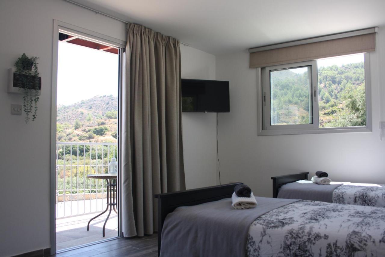 Holiday Apartments,Polynikis Sea-Cret, Pachyammos Екстер'єр фото