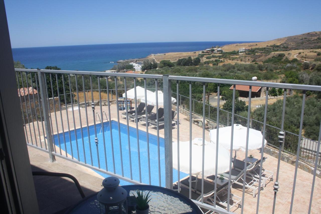 Holiday Apartments,Polynikis Sea-Cret, Pachyammos Екстер'єр фото